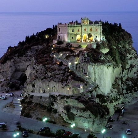 Philosophy Apartment Tropea Exterior foto